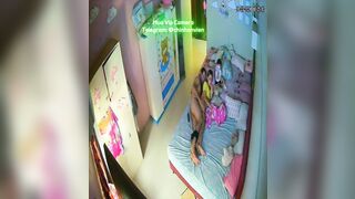 Hack Camera 2 Vợ Chồng Địt Lén Con Nhỏ Cực Kích Thích