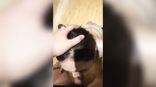 Em nó bú sướng ác