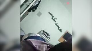 Chổng mông tròn khoe hàng đít múp, em gái xăm trổ khoe hàng trên minichat cực dâm