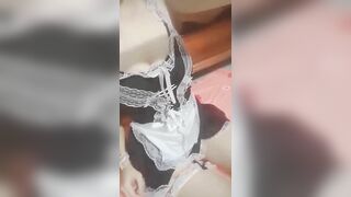 Full em hầu gái dâm đãng 2 dưới mô tả