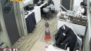Hack cam văn phòng cặp đôi Hàn Quốc nện nhau trên bàn cực dâm