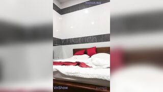 ngồi quán cafe show lzồn hồng chờ anh bảo vệ kiu bự tan ca để ch!ch cho sướng lzồn