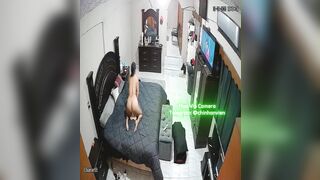 Hack Camera Chị Gái Chồng Chết Nứng Lồn Dùng Sextoy Để Thủ Dâm