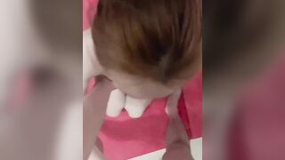 Đươc chị hàng xóm bú sục bắn tinh