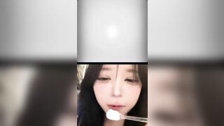 call video cùng người lạ quen nhau 2 phút em đã cho xem vú bướm - phần 2