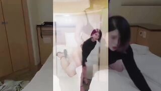 Con bạn thân lấy cặc giả địt thằng bạn thân ladyboy dâm đãng kích thích siêu dâm
