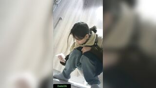 Chinese mall toilet 5