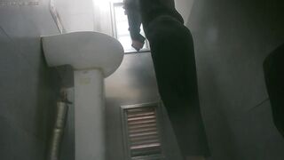 Chinese public park toilet 5