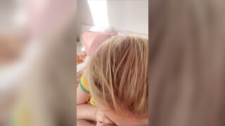 Bạn học chung bên mỹ gạ mãi em mới chịu bú và địt