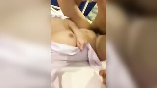 Gái teen cùng a nyc mây mưa ngay trong phòng ngủ