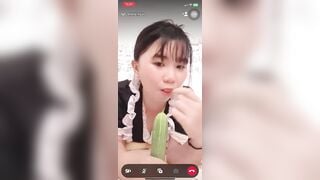 Chat sex cùng đứa Bạn Thân Nghiện Dưa Leo