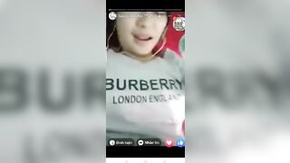 nhỏ bạn chung lớp chơi lớn đăng story show lồn trên fb luôn