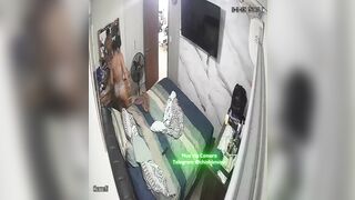 Hack Camera Phòng Ngủ Máy Bay Thay Đồ