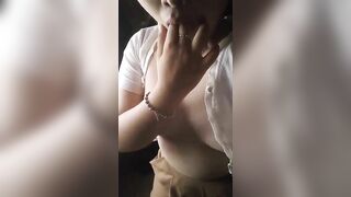 Mặt non chẹt mới 16 tuổi đã dâm như thế rồi