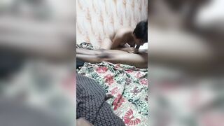 Gạ anh đồng nghiệp 2k2 bú cu rồi bị chịch cặc ngay tại văn phòng sướng điên