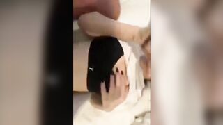 Lén nhét cặc vào mồm cháu gái họ 2k10 non tơ xinh tươi lúc ba má nó vắng nhà