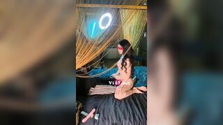 Buổi chụp ảnh sex đầy kích thích của em mẫu ảnh hàng ngon và anh thợ chụp ảnh yêu ngề