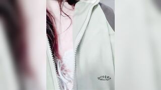 Cô gái 2k6 nứng lồn thủ dâm 7