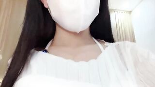 ban ngày em làm idol tilyol tối về em lên đồ live sex - phần 9