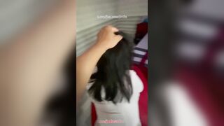 Em vừa tan học anh đã lôi em vô chịch