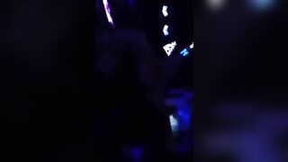 Nhảy nude địt tập thể bên trong quán Karaoke VN,vui như này bảo sao k ham nhỉ