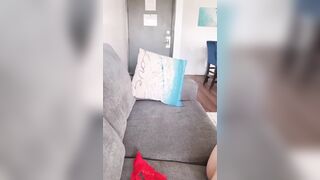 Gái Han vú to lồn múp thủ dâm trên live hàng ngon dâm đãng