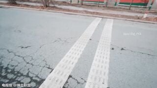 E học sinh Eva đc gạ chụp ảnh đường phố và bị a thợ đụ bắn ngập lồn