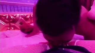 Em gái được ny bú lồn sướng khẩu dâm"Bú mạnh vào em đã lồn quá anh iu"