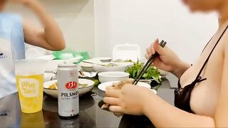 Clip sex Hoa Ngọc Lan chồng bất lực nhìn bạn làm tình tung lỗ lồn vợ