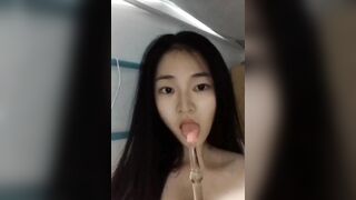 E gái xinh Loli Nửa đêm Picnic Cắm trại Móc Lồn Bóp vú thủ dâm rên rỉ chát sex