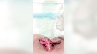 Em 2k6 nứng lồn thủ dâm bằng cặc giã