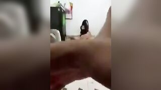 Thg chú súc vật, Khoả thân vào phòng cháu họ, Gạ lút cán djt tê lồn quay video