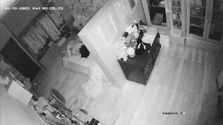 Hack cam em vợ vs anh rể lén lút tắt đen đụ như phim hành động