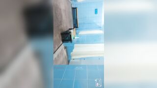 Quay lén phòng tắm của mấy chị em toàn Dáng ngon