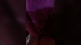 Em cưỡi ngựa như này thì chỉ được hơn 1p