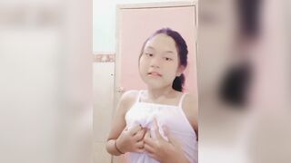 Hàng học sinh mới nhú cứ phải gọi là Tuyệt Phẩm