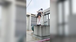 E hs loli dâm đãng rỉ nước ở trường học chảy nước từ cầu thang lên đến sân thượng