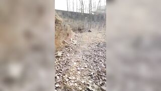 Lâu lâu lại đưa bé em họ kính cận ngây thơ ra đường bú cu đụ nhau public cho bớt buồn