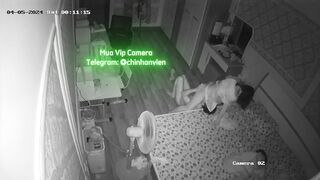 Hack Camera Nửa Đêm 2 Vợ Chồng Làm Tình Cực Nứng
