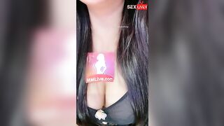 Em Nga Vú To Thủ Dâm Lồn Múp Không Lông Cho Anh Em Ngắm 4