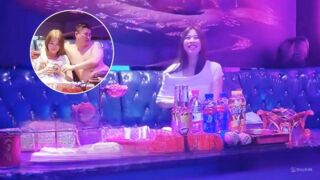 Đi Karaoke hát thì không lo hát mà gọi gái ra hát cùng rồi đè em nó ra chịch luôn P27