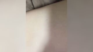 Em rau vú to lồn non lắm lông khoe hàng trên live cho trai xem p4