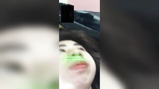 Vợ Dâm Lồn Thâm Gọi Điện Call Sex Với Chồng Ở Xa