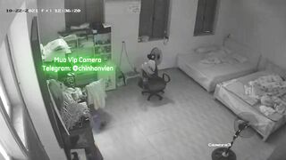Hack Camera Giữa Trưa 2 Vợ Chồng Đè Nhau Ra Địt