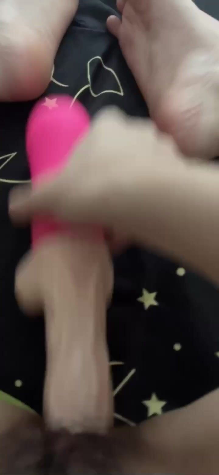 Lại là em cùng sextoy nè p3 ae nhé
