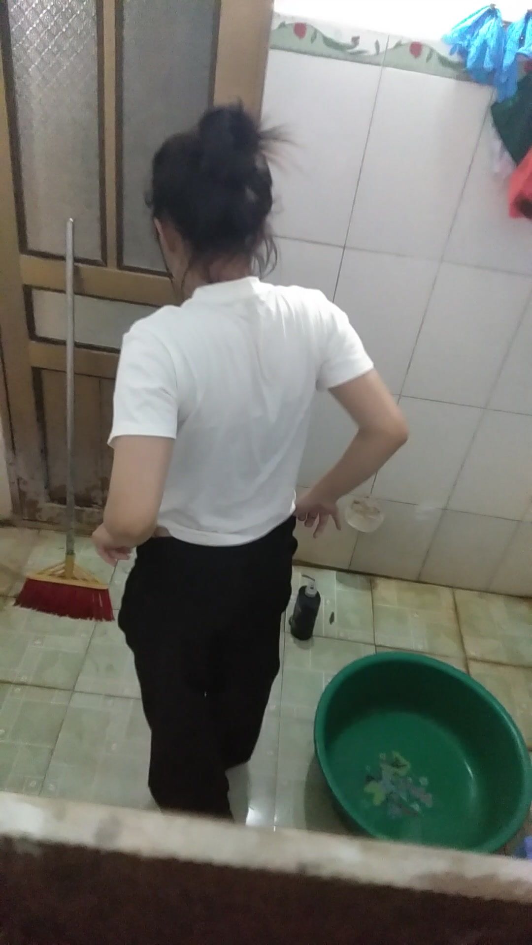 em gái