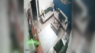 Hack Camera Xem Phim Nứng Quá Đè Người Yêu Ra Địt Ở Phòng Khách