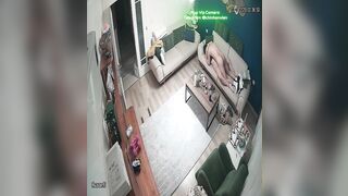 Hack Camera Xem Phim Nứng Quá Đè Người Yêu Ra Địt Ở Phòng Khách
