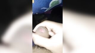 Chú em lọ trong chăn
