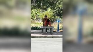 2 em học sinh thích đụ nhau bị người khác nhìn